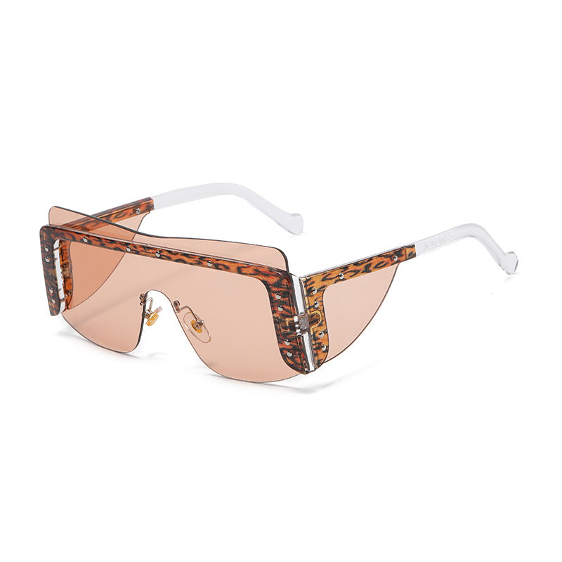 Sleek Voyage Sunglasses