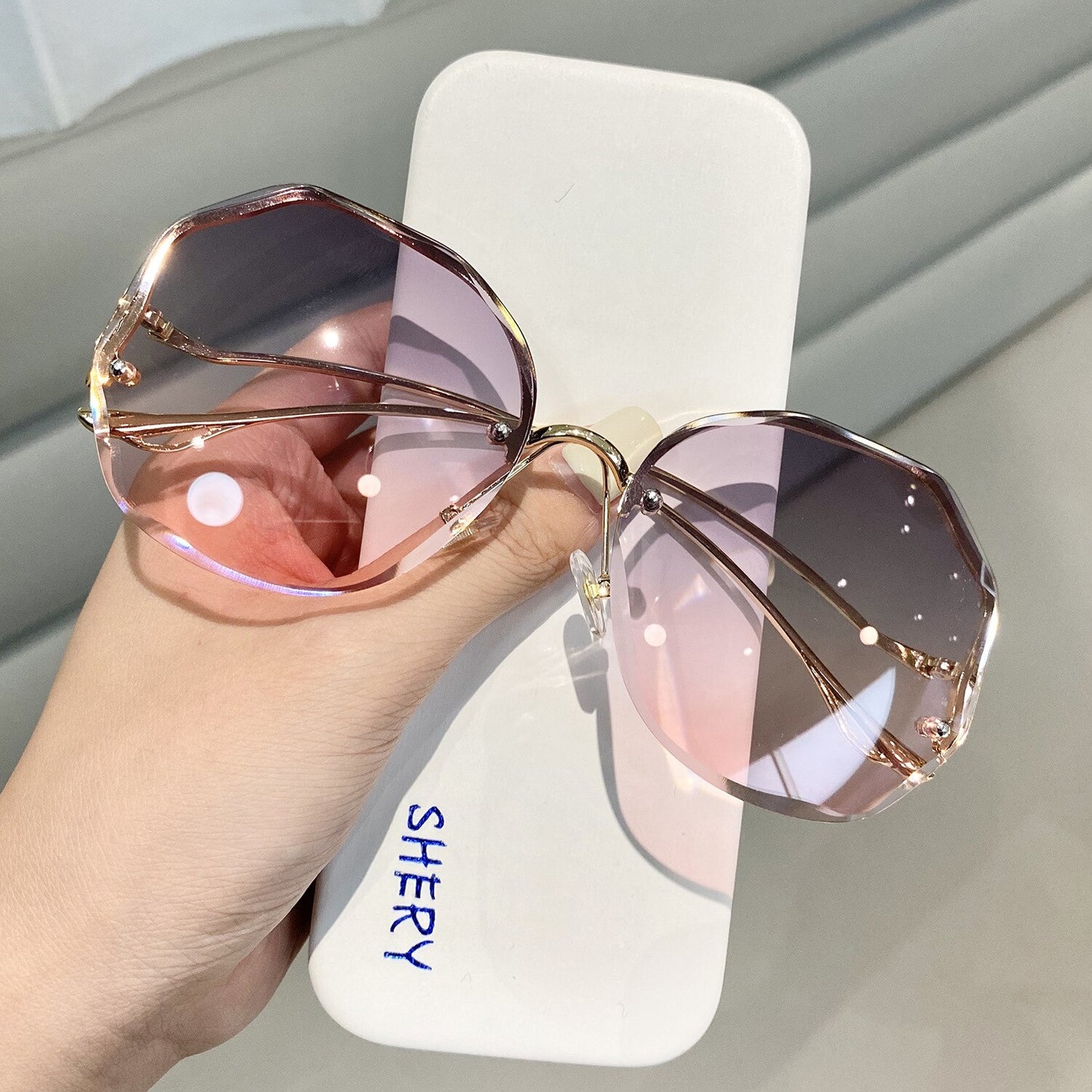 Retro Radiance Borderless Gradient Sunglasses
