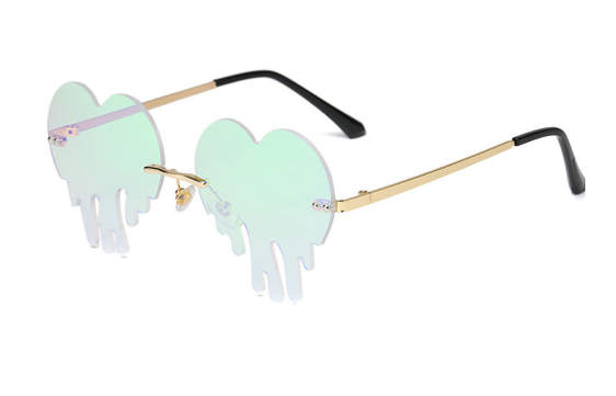 Trendsetter Heart-Shaped Tassel Sunglasses