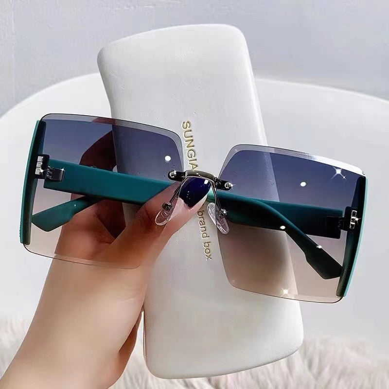 Beachside Elegance Fashion Sunglasses