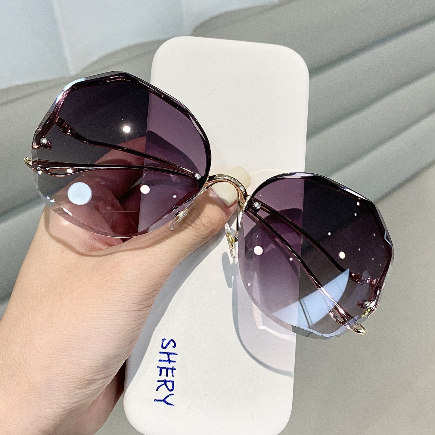 Retro Radiance Borderless Gradient Sunglasses