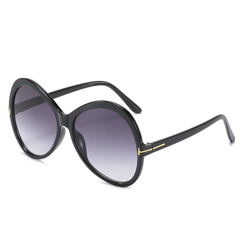 TrendCast Fashionable Large Frame Toad-Style Sunglasses