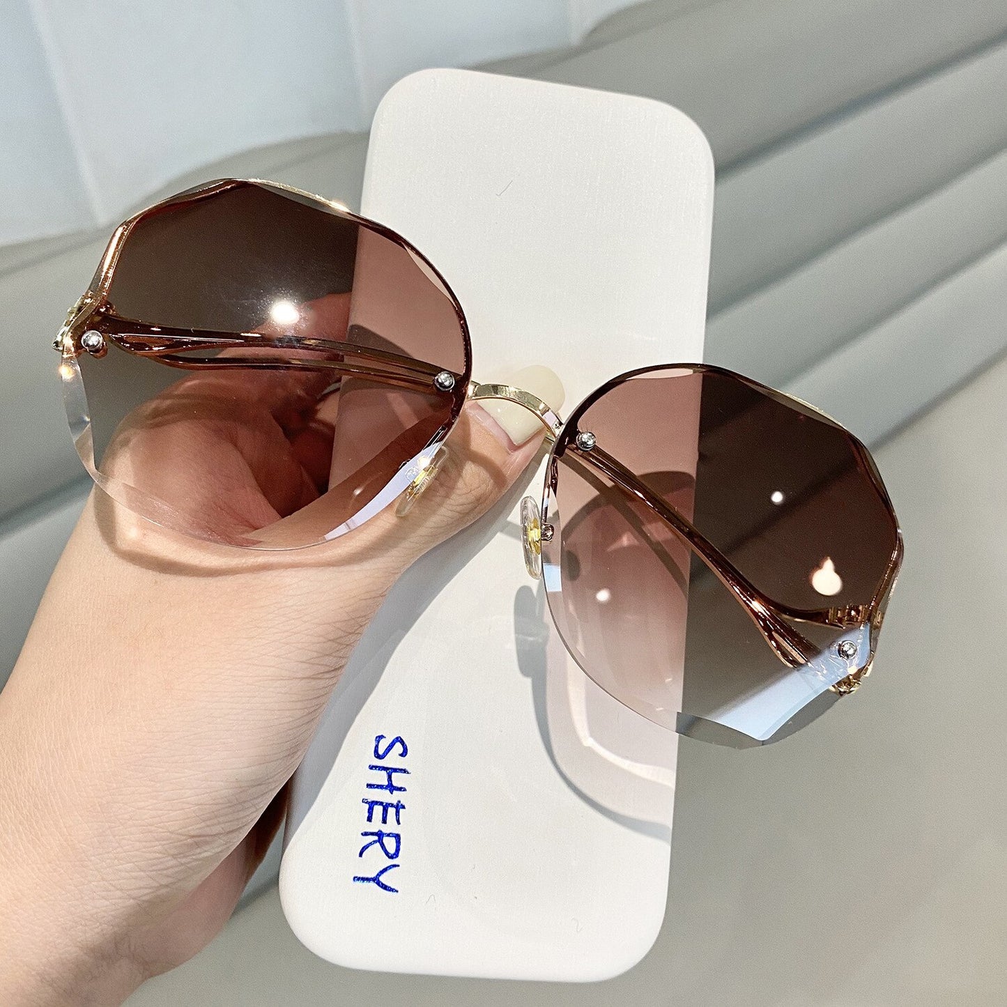 Retro Radiance Borderless Gradient Sunglasses