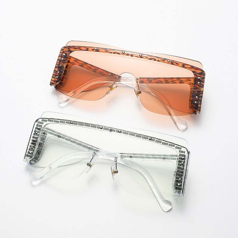 Sleek Voyage Sunglasses