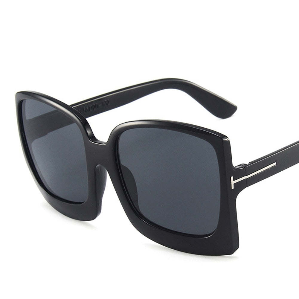 Retro Allure Oversized Sunglasses