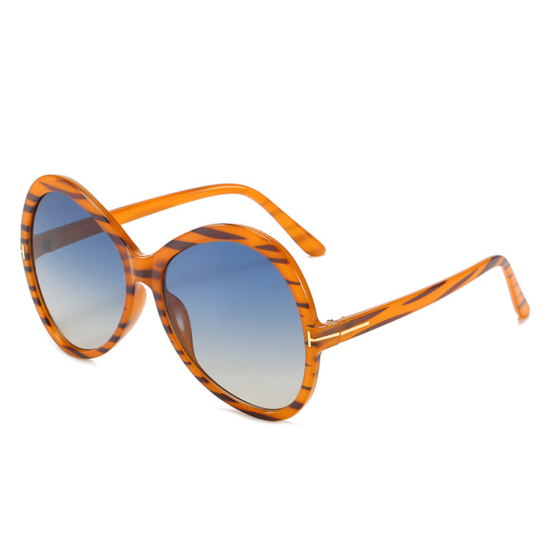 TrendCast Fashionable Large Frame Toad-Style Sunglasses