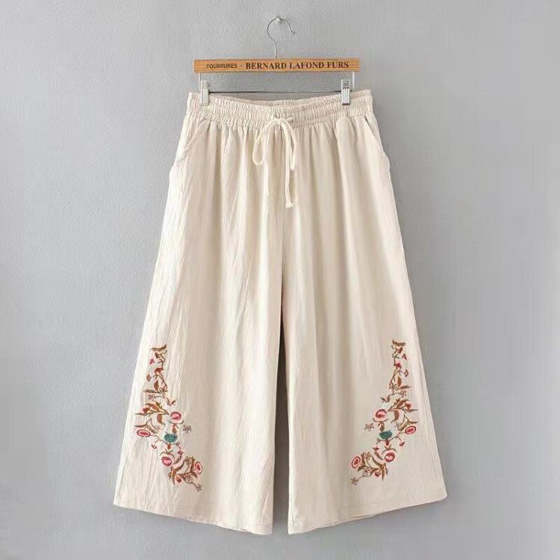Summer Breeze Embroidered Linen Capris