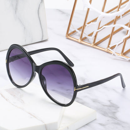 TrendCast Fashionable Large Frame Toad-Style Sunglasses