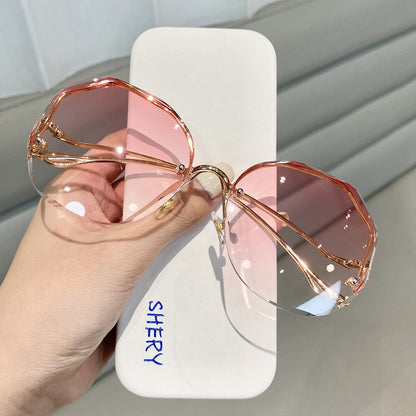 Retro Radiance Borderless Gradient Sunglasses